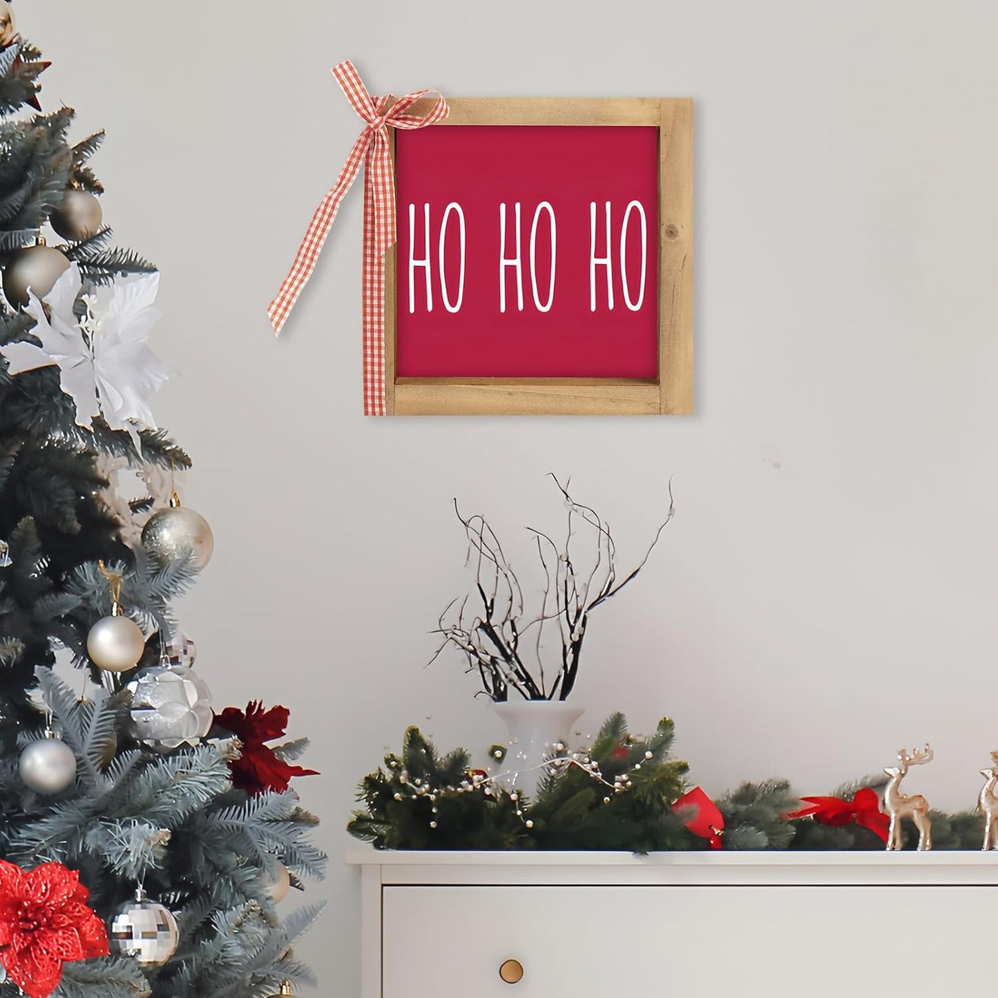 Wooden Ho Ho Ho Sign, 6" Red Christmas Santa Hohoho Decor, Xmas Holiday Decorative Signage Indoor Table Tiered Tray Wall Art Desk Shelf Mantel Bathroom Rustic Farmhouse Decorations for Home