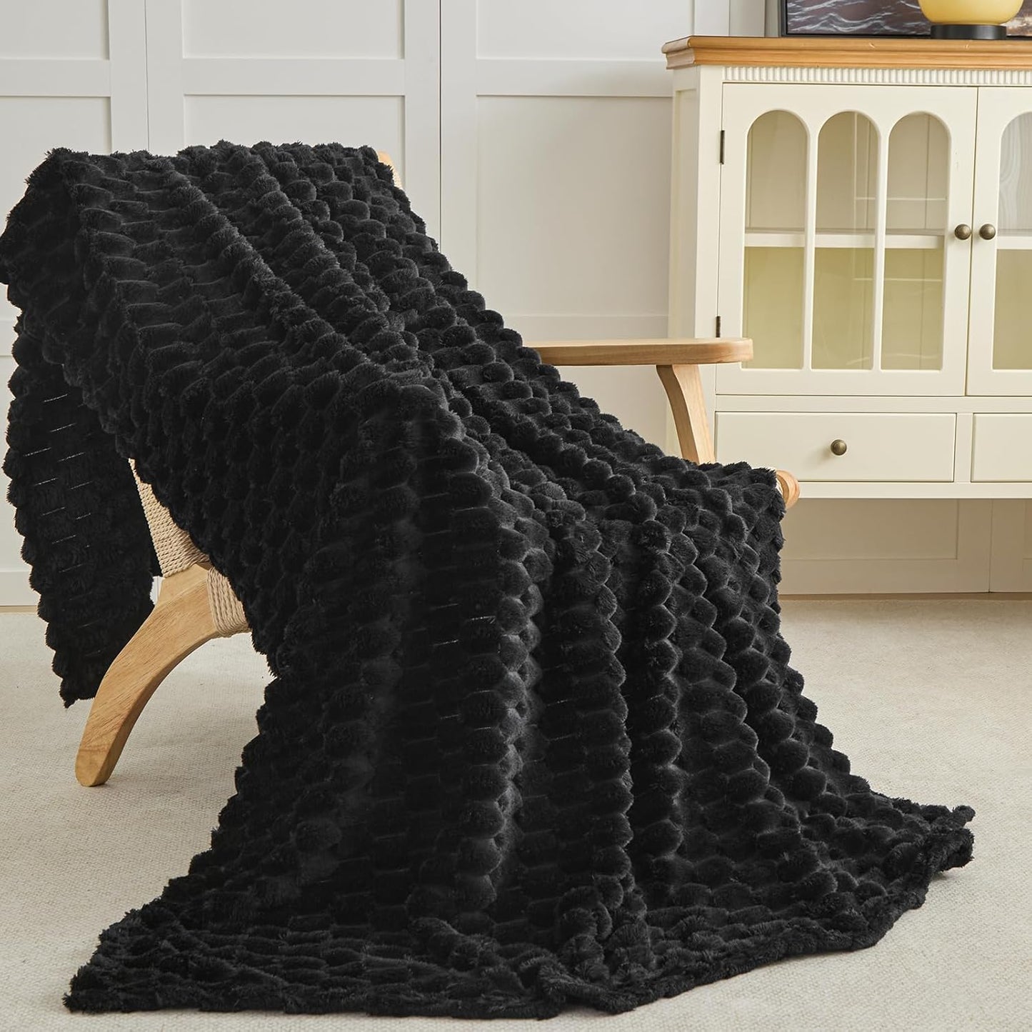 Throw Fleece Blanket for Couch - Super Soft Cozy Throw Blankets for Women Travel,3D Checkered Striped Lightweight Blanket for Girls,All Seasons Flannel Blanket,Bed Home Decor,44x60 Inches