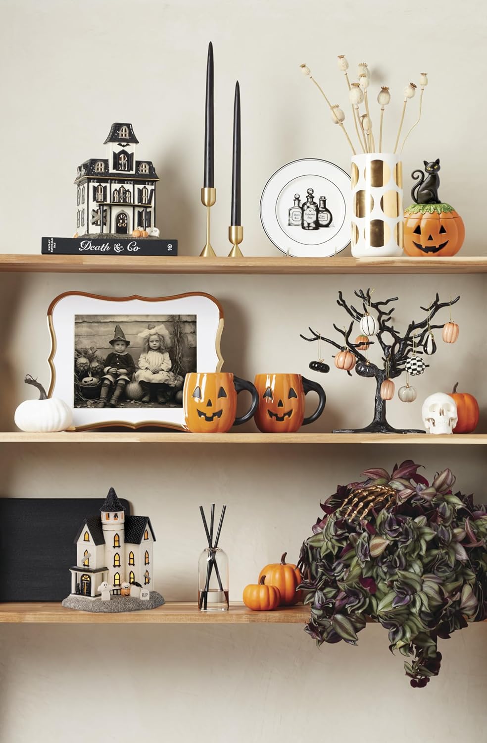 Lenox Haunted Halloween Covered Candy Jar, Porcelain Jar with Lid, 26oz Storage, Black Cat on Pumpkin, Jar for Sweets, Pumpkin Decor, Halloween Kitchen Decor, Halloween Cookie Jar, 5x7.25 inches