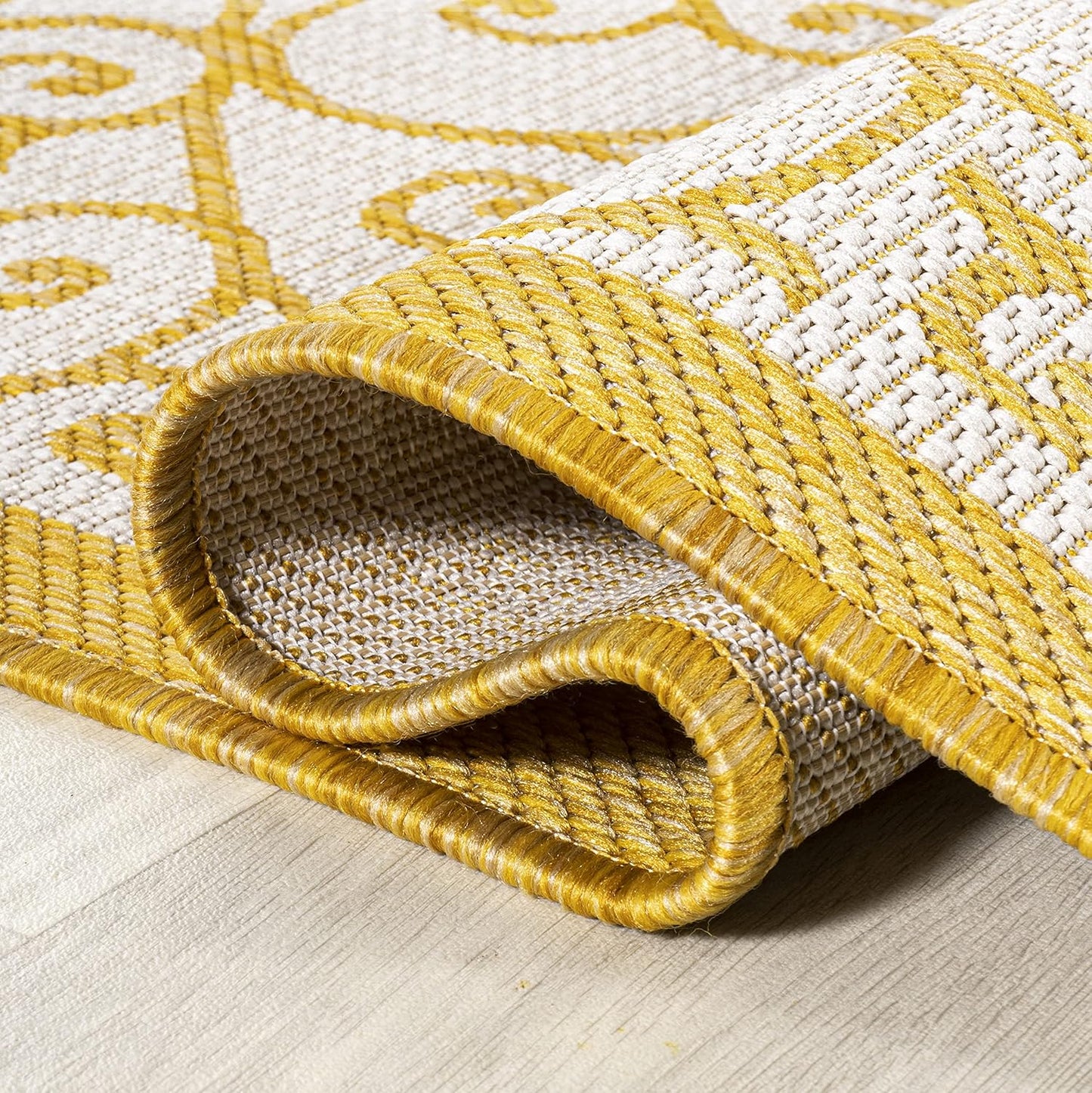 JONATHAN Y Vintage Filigree Indoor Outdoor Area Rug 3X5 Cream/Yellow, Madrid Textured Weave for Backyard, Patio, Porch, Easy-Cleaning, High Traffic, Pet-Friendly, Non-Shedding (SMB107D-3)