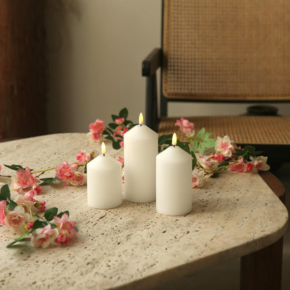 Flameless Candles with Remote, 3 Pack Battery Operated Candles Flickering Real Wax LED Fake Pillar Candles with Timer for Wedding Home Party, White