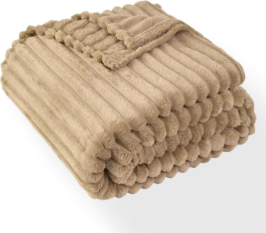 Throw Fleece Blanket for Couch - Super Soft Cozy Throw Blankets for Women,3D Striped Lightweight Blanket for Girls,All Seasons Flannel Blanket，Bed Home Decor，44x60 Inches