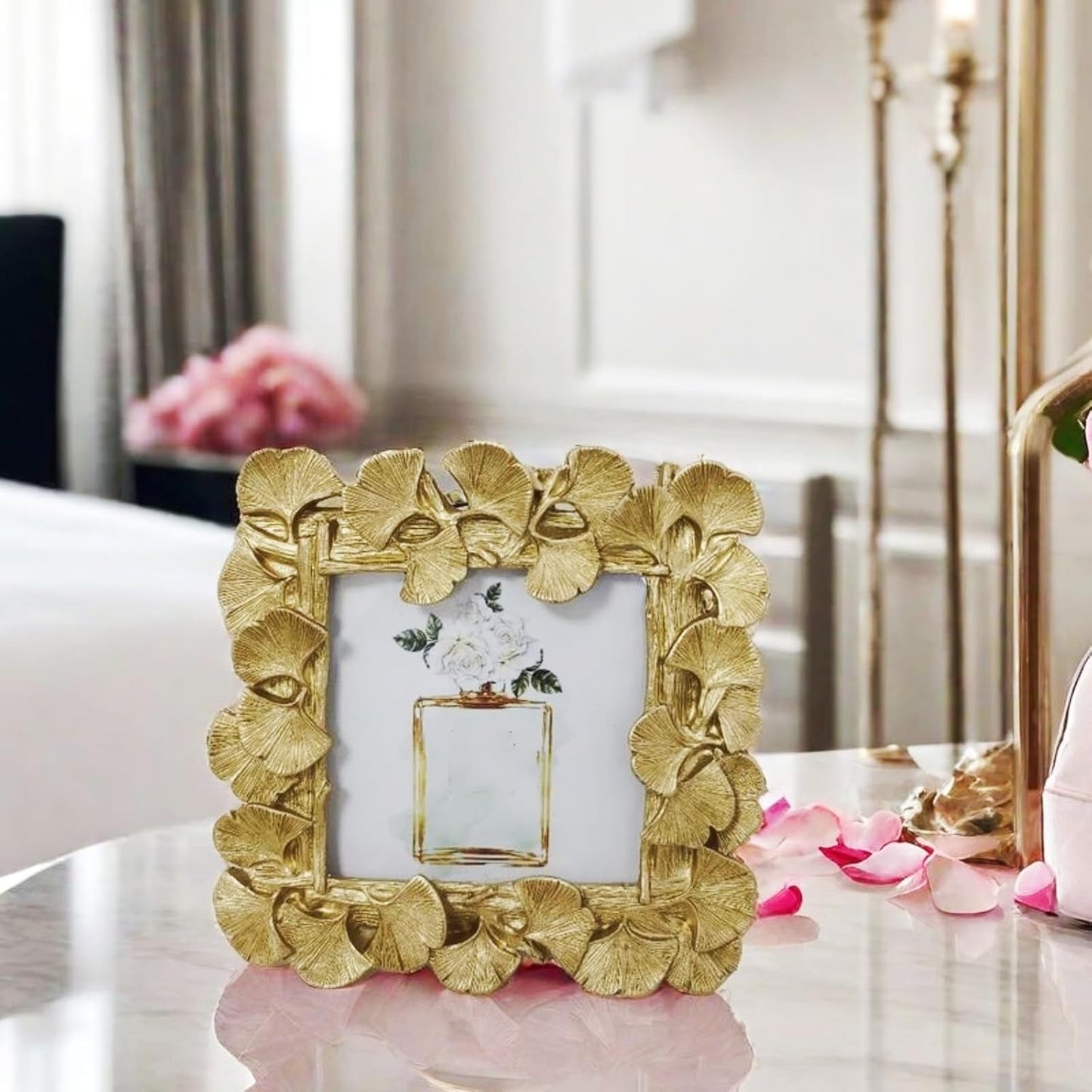 1pcs 4x4 Inch Vintage Photo Frame Resin Picture Frame Ginkgo Leaves Decoration Photo Frame Stand Holder (Gloden)