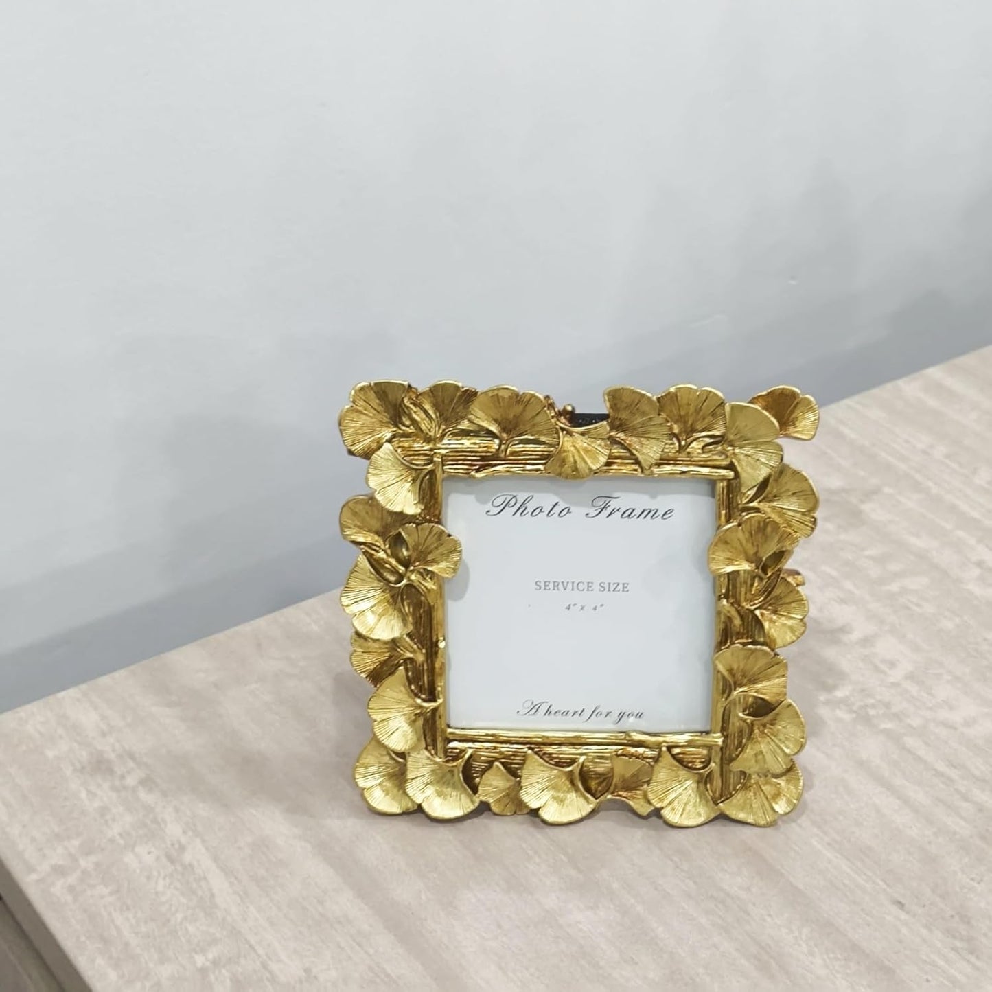 LONG XIN 1PCS 4x4 Inch Vintage Photo Frame Resin Picture Frame Ginkgo Leaves Decoration Photo Frame Stand Holder for Desktop Display Home Decor (Vintage Gold）