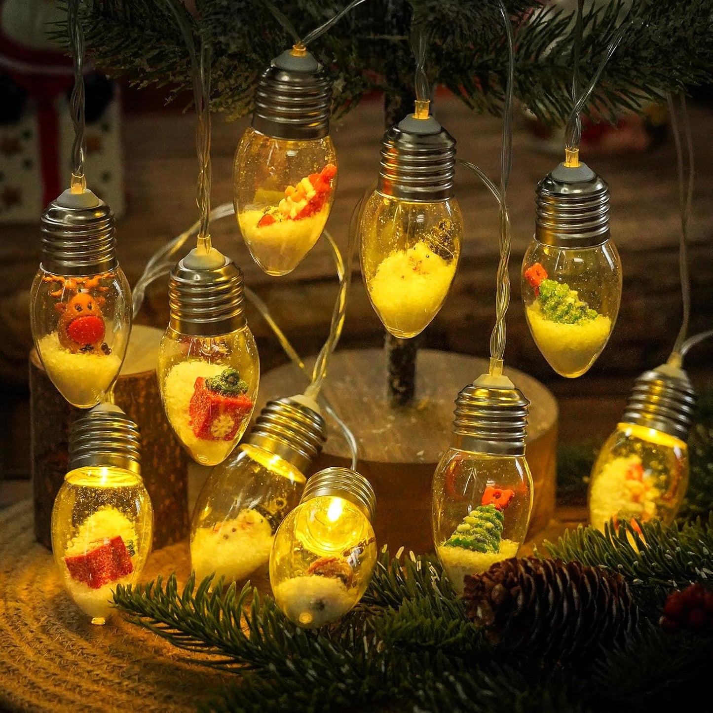 Christmas Snow Globe String Lights Indoor Decorations，10 LED Clear Bulbs Christmas Tree Snow Globe String Lights with Five Dolls for Bedroom Party Vintage Christmas Decor(6.6FT)