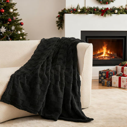 Throw Fleece Blanket for Couch - Super Soft Cozy Throw Blankets for Women,3D Checkered Striped Lightweight Blanket for Girls,All Seasons Flannel Blanket，Bed Home Decor，44x60 Inches