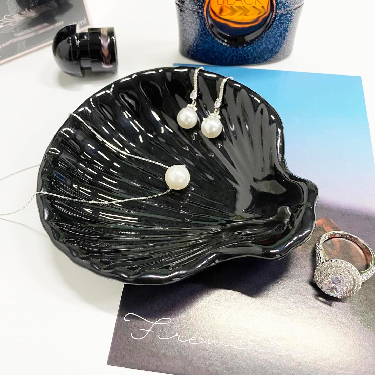 Shell Shape Ring Holder Dish, Seashell Jewelry Dish Tray, Ceramic Trinket Tray for Rings Earrings Necklaces Bracelet, Birthday for Mom Friend Sister, 3.9", Black